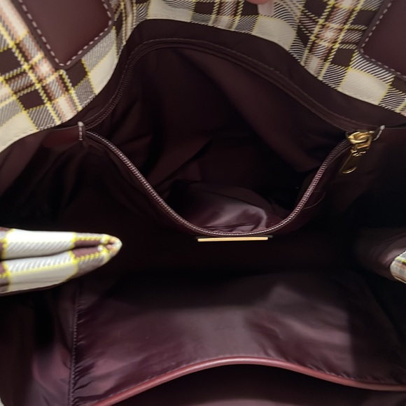 Tote - Picture 7 of 13